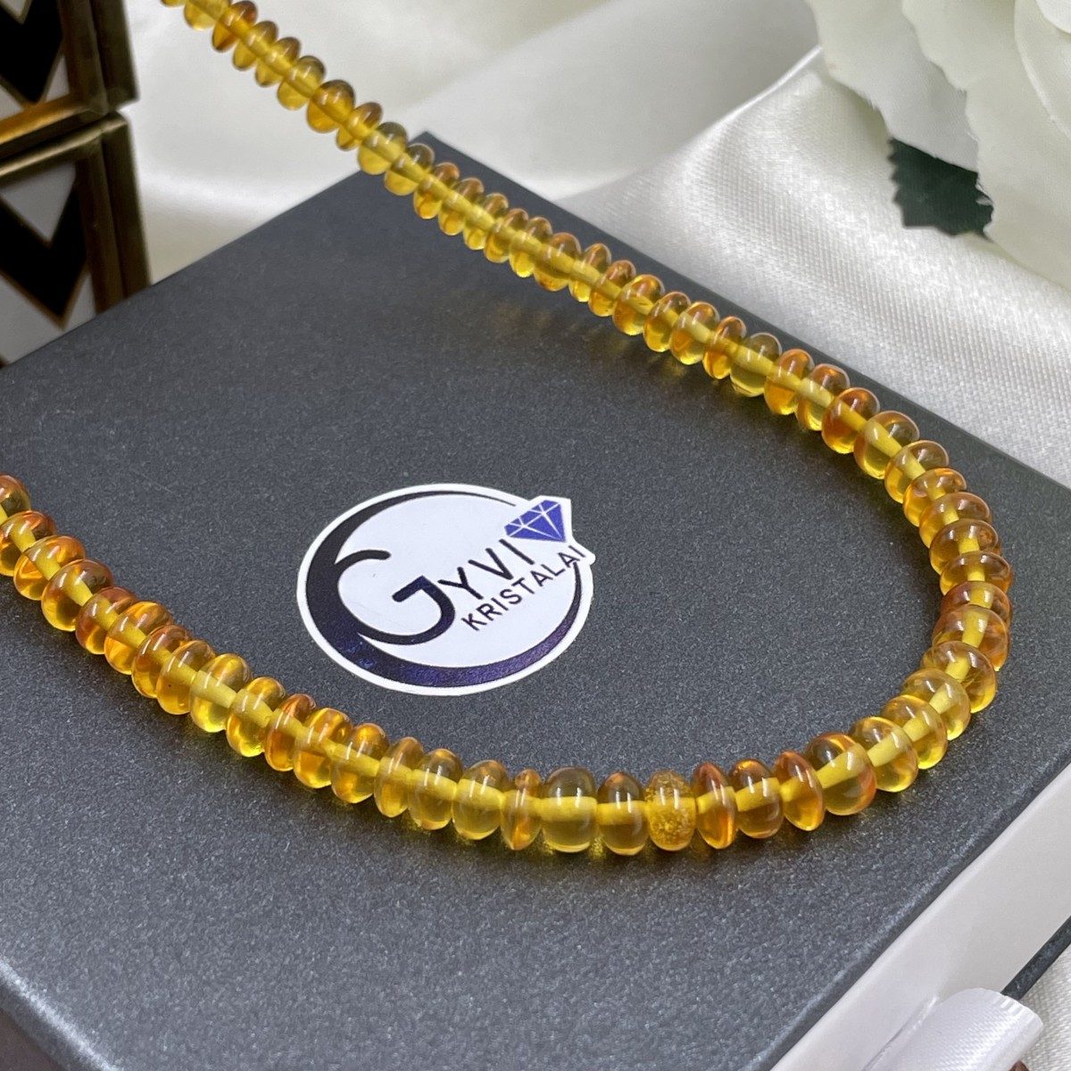 Gintaro karoliai, 6×3 mm – GYVI KRISTALAI